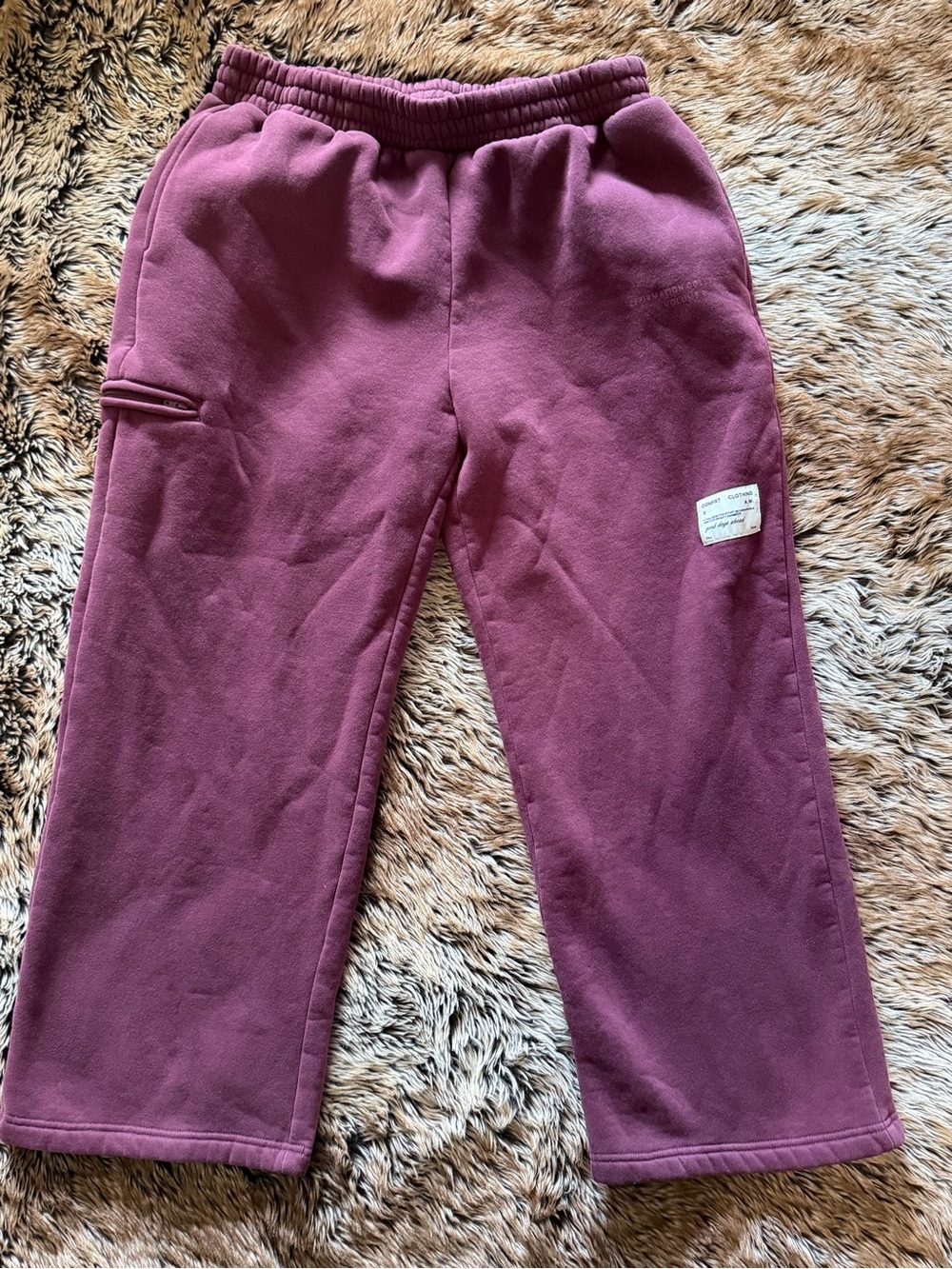 Comfrt burgundy sweatpants